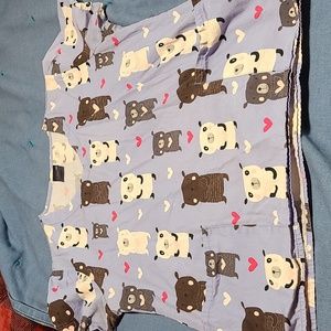 Zoe & Chloe Women's Scrub Top